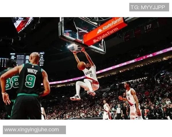 雷霆与开拓者季后赛第五场激战回顾关键时刻决定胜负的精彩瞬间